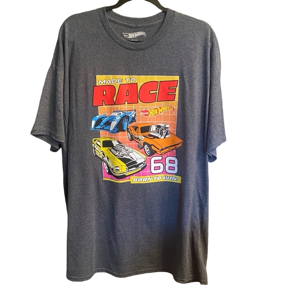 NWOT  HOT WHEELS  Made To Race  Sz  XL